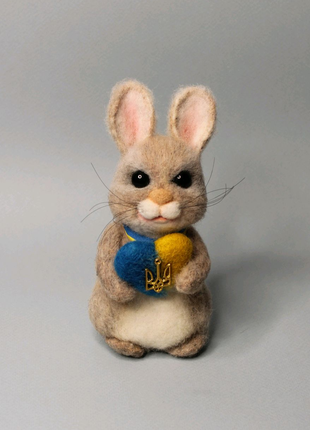 Зайчик валяна іграшка з шерсті інтерєрна хендмєйд игрушка заяц