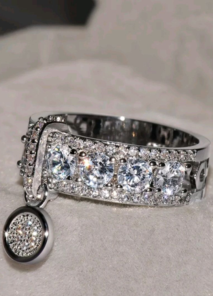 Винтажное кольцо с медальеном из серебра 925 пробы,18 размер
