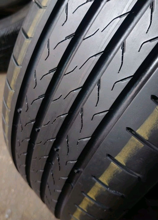 Пара 215/60 r17 Continental Eco Contact 6 Q
