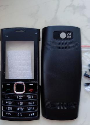 Корпус Nokia X2-02   (черный )с клавиатурой,без середины