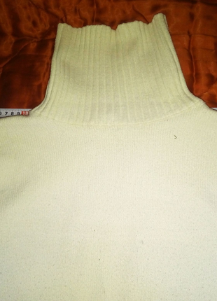 Белый свитер недорого