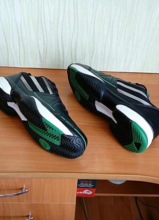 Мужские кожаные кроссовки adidas adizero feather.