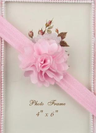 Детская повязка розовая с цветком - размер универсальный, цветок