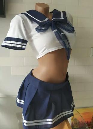 Японская школьница эро костюм