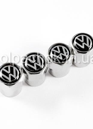 Колпачки на ниппеля VolksWagen хром/черный лого