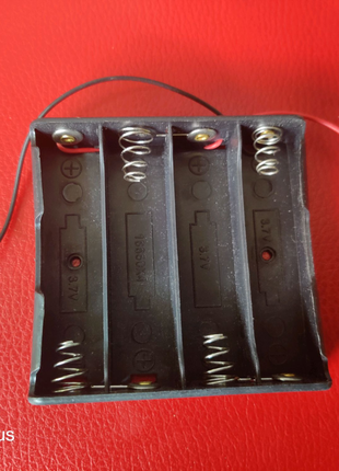 Корпус холдер держатель батарейный отсек на 4 аккумулятора 18650