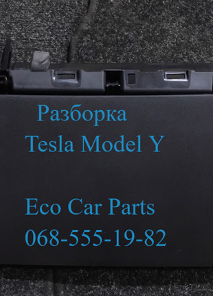 Бардачок Tesla Model 3 Y 1083331-00-А