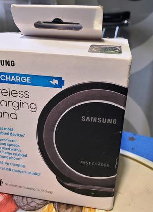 Быстрая беспроводная зарядка Samsung Fast Charge EP-NG930TBUGUS