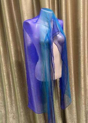 Лёгкий, воздушный шелковый шарф с малахитово- синим градиентом