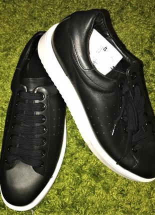 Hollister deals lo sneaker