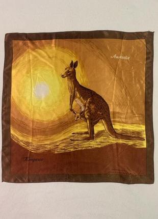Яркий шёлковый платок с кенгуру, Япония
