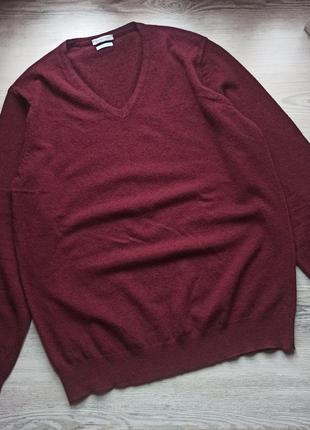 Шерстяной теплый свитер