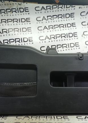 Обшивка двери багажника Honda Crv 2 2.2 (б/у)