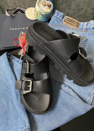 Летние сандалии босоножки размер 40 на 25.5 см черные
