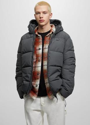 Базова стьобана куртка pull& bear stwd сірого кольору