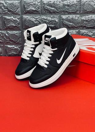 Кроссовки nike, мужские высокие весенние чёрно-белые кроссовки...