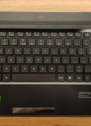 Верхняя панель с тачпадом palmrest и клавиатурой SAMSUNG NP300...