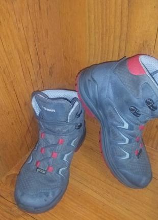 Ботинки lowa goretex