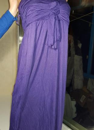 Длинный летний фиолетовый сарафан без бретелей