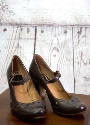 Mee too/красивые испанские коричневые туфли на среднем каблуке