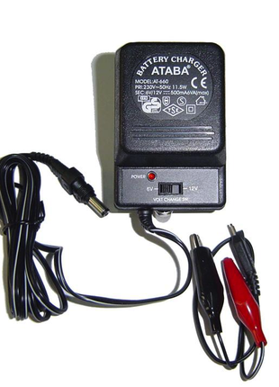 Зарядний пристрій ATABA AT-660 для свинцевих АКБ 6/12Вольт 0,5А