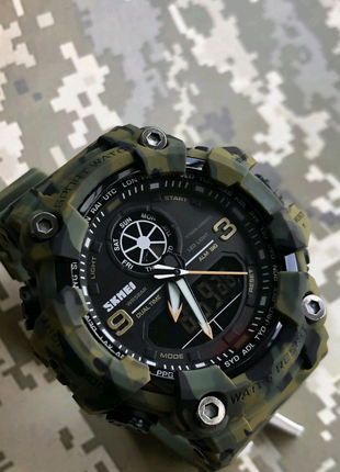 Військовий годинник Skmei