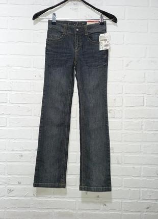 Новые прямые джинсы на девочку рост 140-146