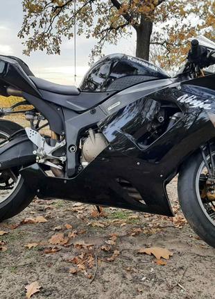 Мотоцикл KAWASAKI ZX 636 чудовий стан