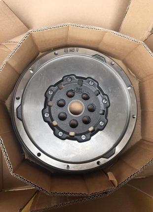 Двухмассовый маховик, демпфер LUK 415048910 MITSUBISHI OUTLAND...