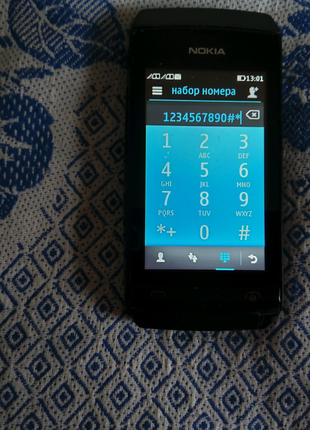 Nokia 305 + карта памяти + зарядное