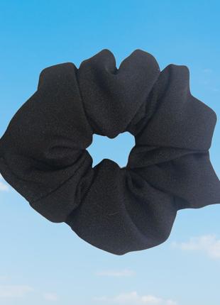 Гумка для волосся з костюмної тканини чорна 8 см