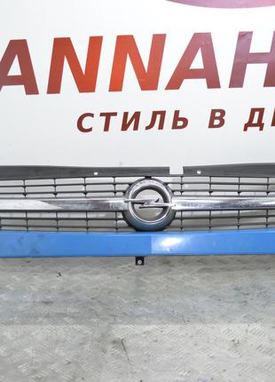 Решетка радиатора Opel Movano 2003-2010 Опель Мовано 8200233763