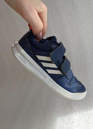 Детские кроссовки adidas (кеды), 26 размер