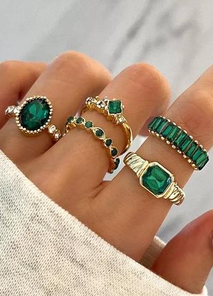 Набор колец 5 шт зеленые камни эффектные кольца стильные