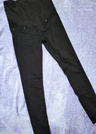 Чёрные джинсы скинни для беременных.h&m