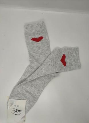 Женские носки с принтом сердце серый цвет / носочки хлопок