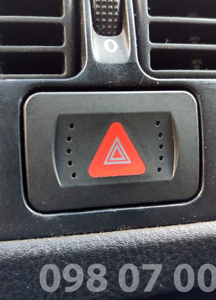 Кнопка аварійки, аварийки за 75грн VW Audi Seat Skoda