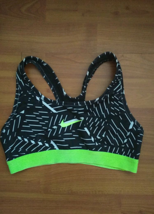 Спортивний жіночий топ топик майка футболка Nike