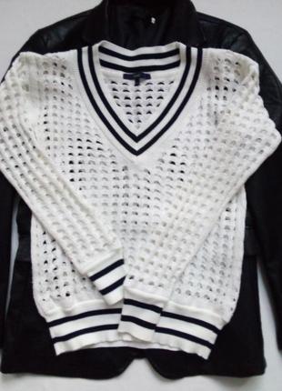 Стильный ажурный белый свитер полувер