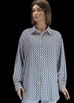 Брендова блузка "tu" з принтом. розмір uk18.