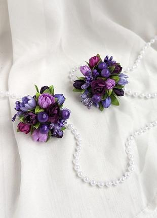 Гарні резинки з фіолетовими та бузковими квітами