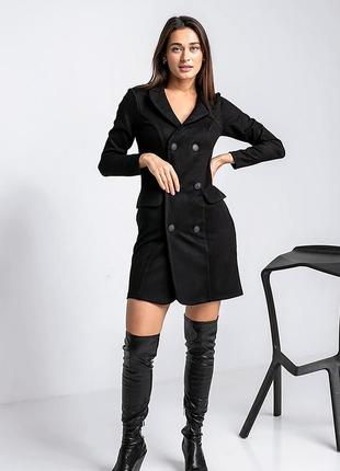 Чорне замшеве плаття-піджак з двобортною застібкою