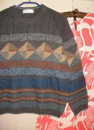 Практичний демісезонний джемпер пуловер з орнаментом