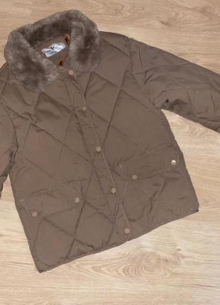 Куртка коричнева жіноча на осінь, коротка куртка