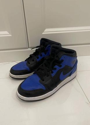 Крсовки air jordan