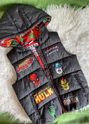 Жилетка marvel