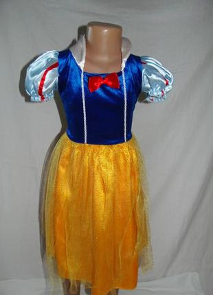 Плаття,сукня білосніжна на 6-7 років
