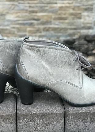 Ecco оригинальные кожаные женские туфли 41р.