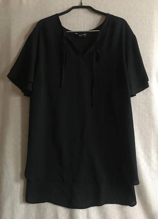 Черная базовая блузка короткий рукав