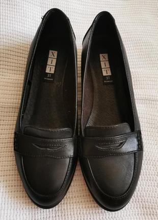Кожаные чёрные туфли лоферы xit, низкий каблук